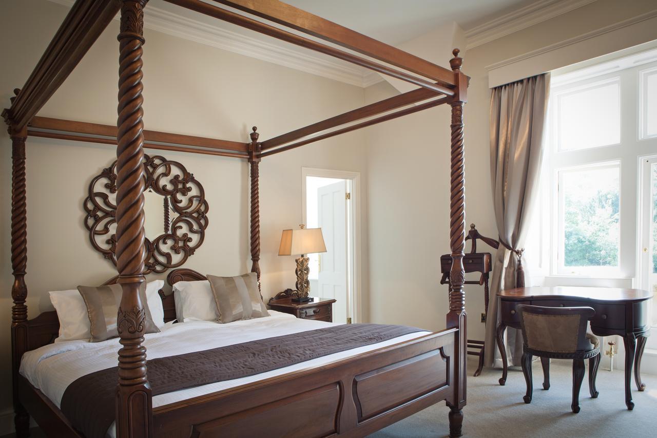 Manor By The Lake Cheltenham Rom bilde